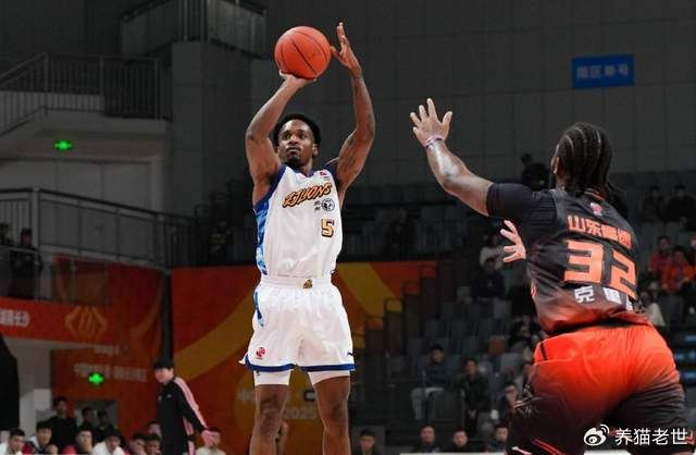 开云体育在线网站-都是全额保障！浙江广厦已经将四名外援合同正式转正，王博眼光毒辣|布朗|卡尔顿|塔克|上海|全额保障合同_新浪体育_新浪新闻